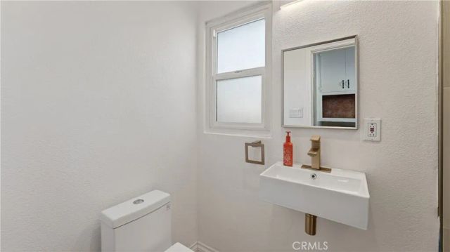 1647 W Louisa, West Covina, CA 91790