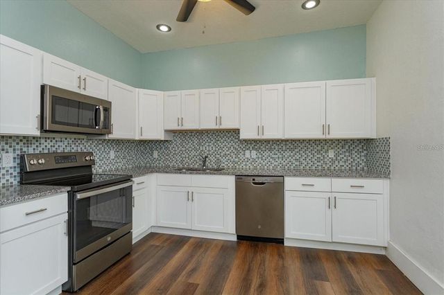 719 S SUMMERLIN AVENUE, Orlando, FL 32801
