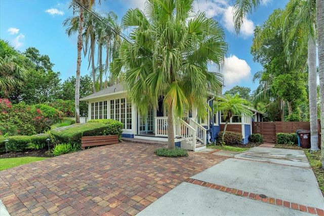 719 S SUMMERLIN AVENUE, Orlando, FL 32801