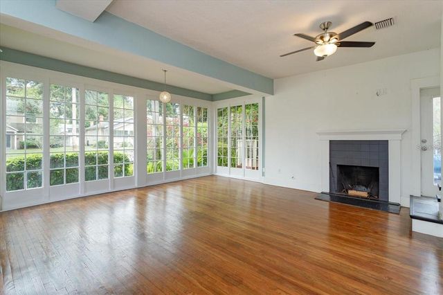 719 S SUMMERLIN AVENUE, Orlando, FL 32801