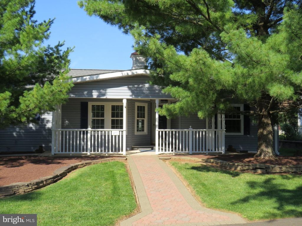 497 GOLDENROD XING W, NEW HOPE, PA 18938 — photo 3