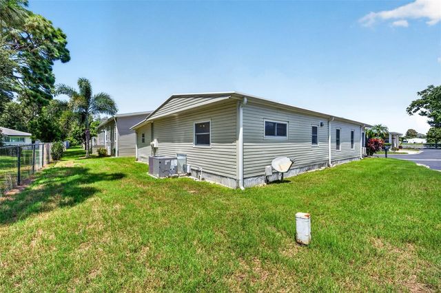 12501 ULMERTON ROAD 5, Largo, FL 33774