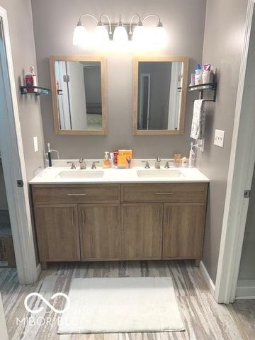 5331 Honey Manor Drive, Indianapolis, IN 46221