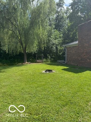 5331 Honey Manor Drive, Indianapolis, IN 46221
