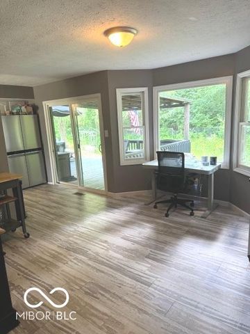 5331 Honey Manor Drive, Indianapolis, IN 46221
