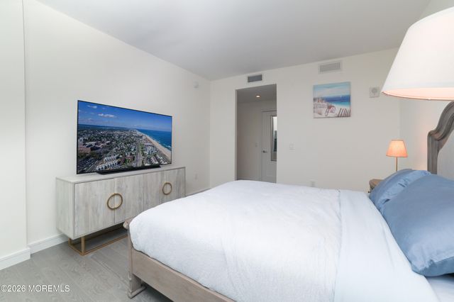 15 Morris Avenue 525, Long Branch, NJ 07740