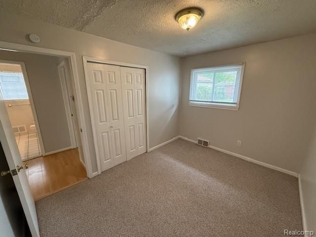 35633 SEVILLE Street, Clinton Charter Township, MI 48035