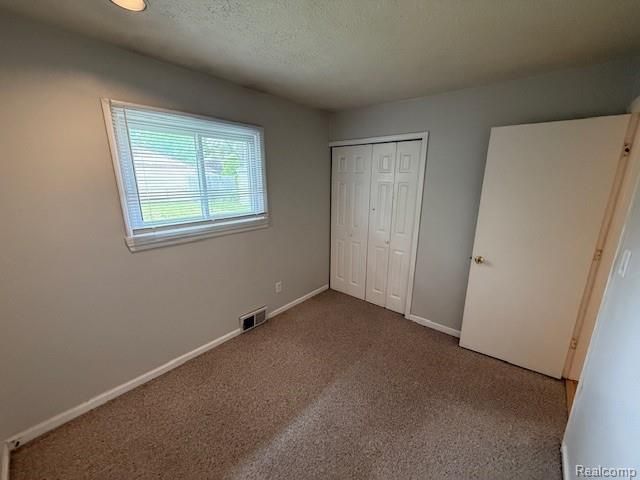 35633 SEVILLE Street, Clinton Charter Township, MI 48035