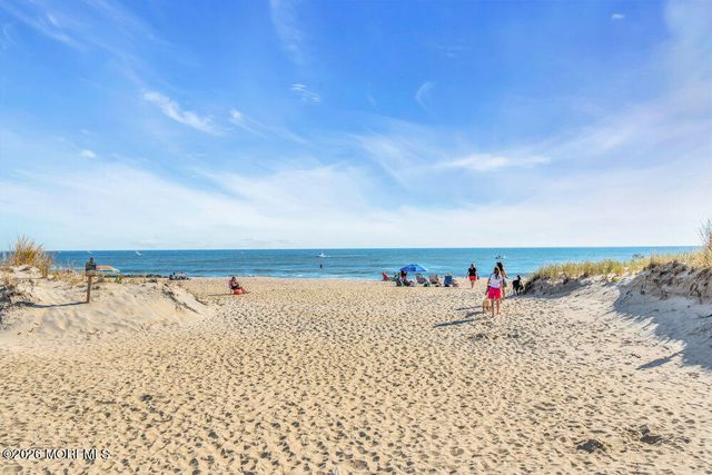 118 Neptune Place, Sea Girt, NJ 08750