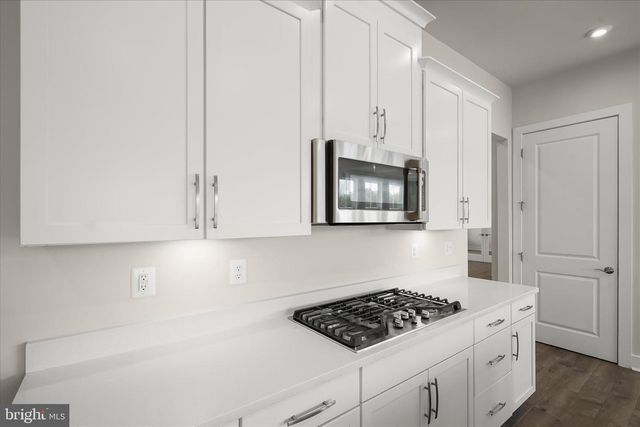 7306 SUGAR MAGNOLIA LOOP, Gainesville, VA 20155