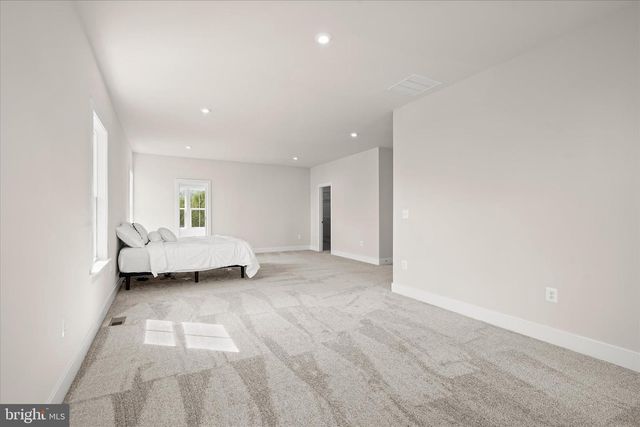 7306 SUGAR MAGNOLIA LOOP, Gainesville, VA 20155