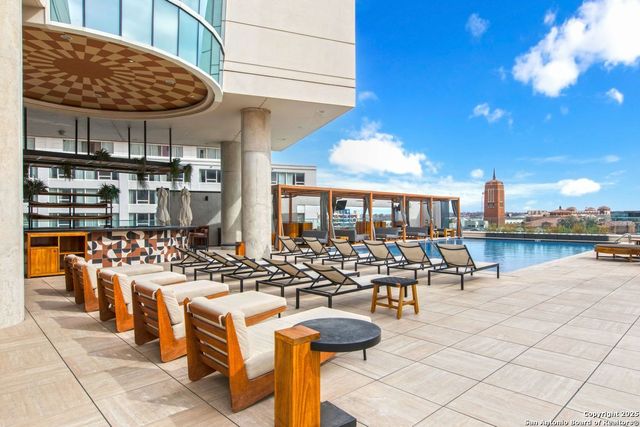 123 Lexington Ave Apt 1806, San Antonio, TX 78205