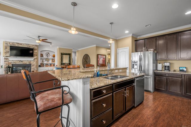 3940 Mooncoin Way, Lexington, KY 40515