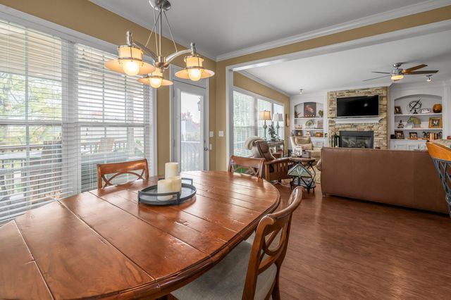 3940 Mooncoin Way, Lexington, KY 40515