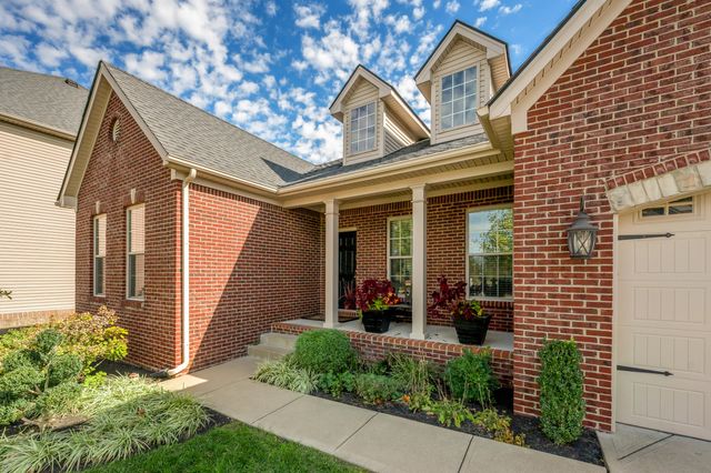 3940 Mooncoin Way, Lexington, KY 40515