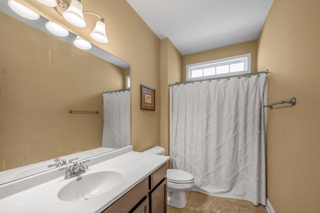 3940 Mooncoin Way, Lexington, KY 40515