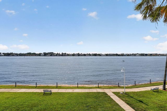 180 Yacht Club Way 304, Hypoluxo, FL 33462