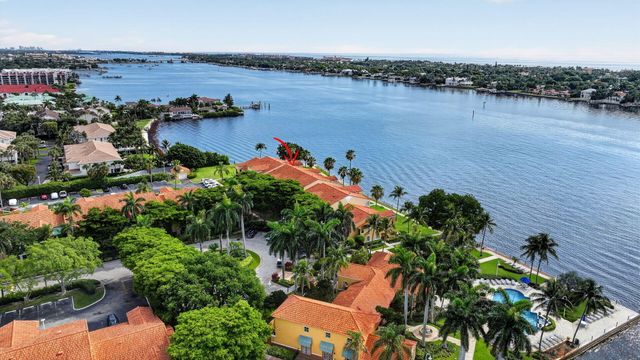 180 Yacht Club Way 304, Hypoluxo, FL 33462