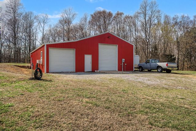 77 Warren Hollow Rd, Five Points, TN 38457