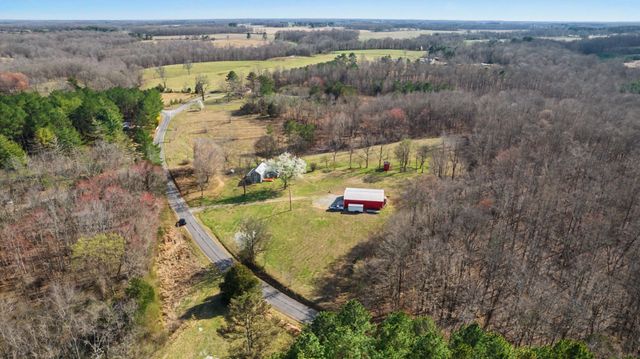 77 Warren Hollow Rd, Five Points, TN 38457