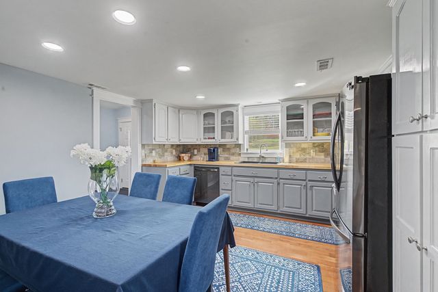 77 Warren Hollow Rd, Five Points, TN 38457