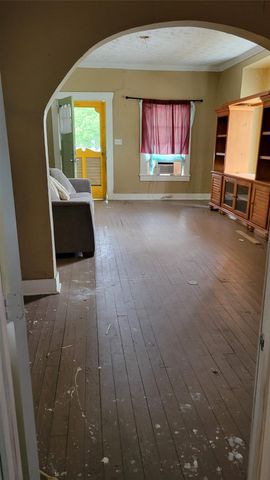 1816 Mckee Street, Houston, TX 77009