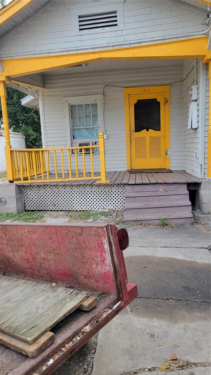 1816 Mckee Street, Houston, TX 77009