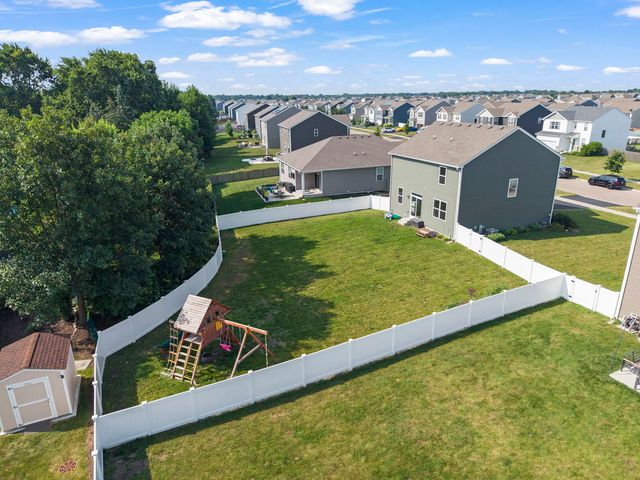 3182 Justice Drive, Yorkville, IL 60560