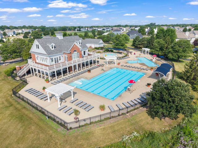 3182 Justice Drive, Yorkville, IL 60560