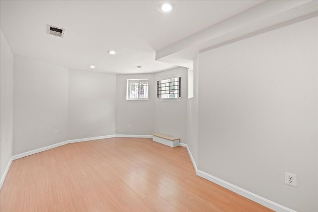 2801 11TH ST NW, Washington, DC 20001