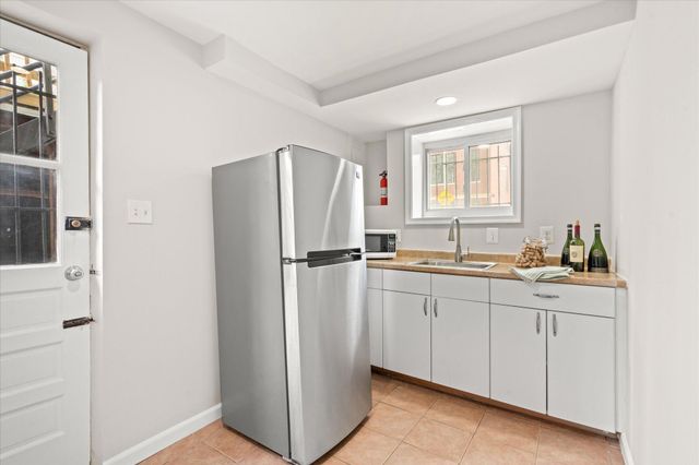 2801 11TH ST NW, Washington, DC 20001