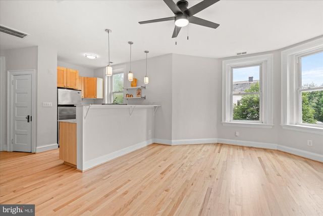 2801 11TH ST NW, Washington, DC 20001