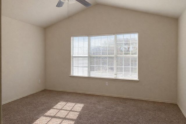 2410 Great Oaks DR 802, Round Rock, TX 78681
