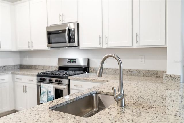5506 TIDAL BREEZE COVE, Bradenton, FL 34211