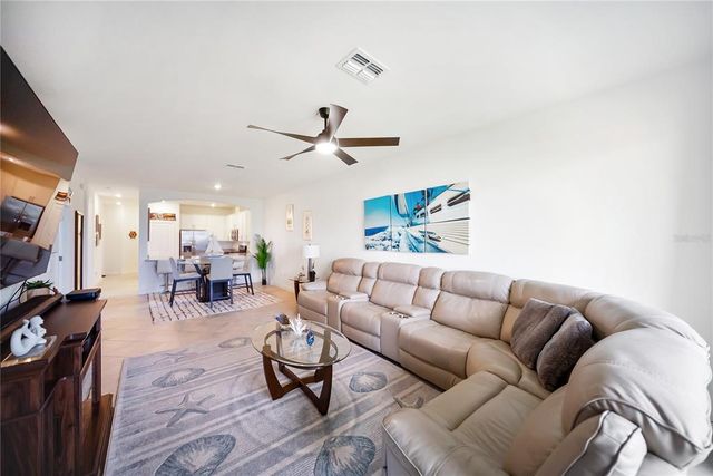 5506 TIDAL BREEZE COVE, Bradenton, FL 34211