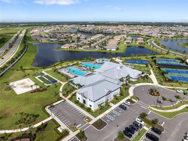 5506 TIDAL BREEZE COVE, Bradenton, FL 34211
