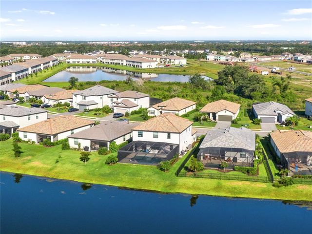 5506 TIDAL BREEZE COVE, Bradenton, FL 34211