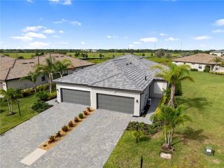 5506 TIDAL BREEZE COVE, Bradenton, FL 34211