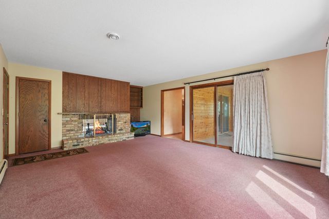 1350 Co Rd 92, Maple Plain, MN 55359