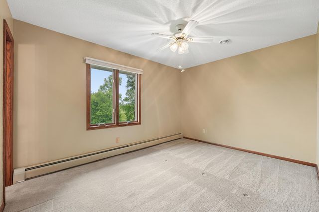 1350 Co Rd 92, Maple Plain, MN 55359