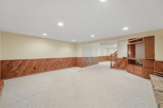 1350 Co Rd 92, Maple Plain, MN 55359