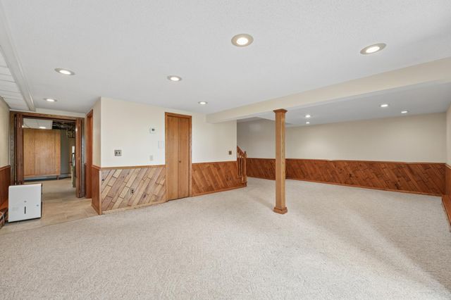 1350 Co Rd 92, Maple Plain, MN 55359