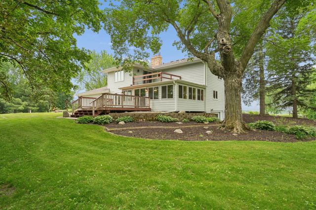 1350 Co Rd 92, Maple Plain, MN 55359
