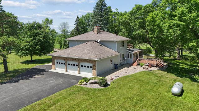 1350 Co Rd 92, Maple Plain, MN 55359