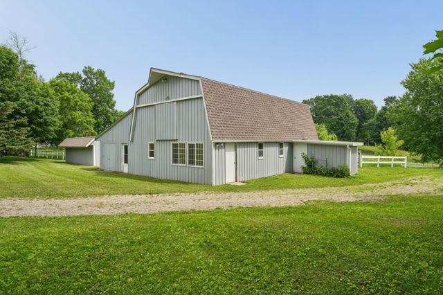 1350 Co Rd 92, Maple Plain, MN 55359
