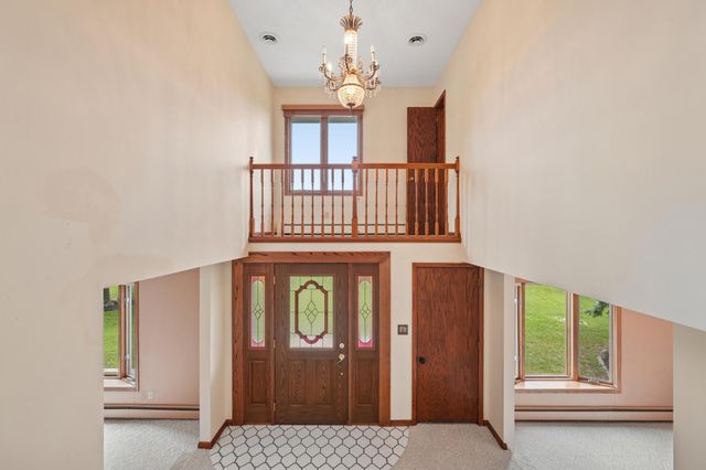1350 Co Rd 92, Maple Plain, MN 55359