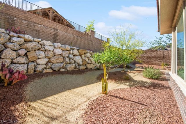 2761 Renewal Court, Las Vegas, NV 89138