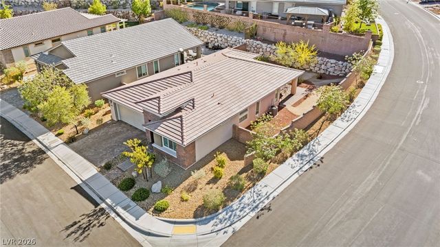 2761 Renewal Court, Las Vegas, NV 89138