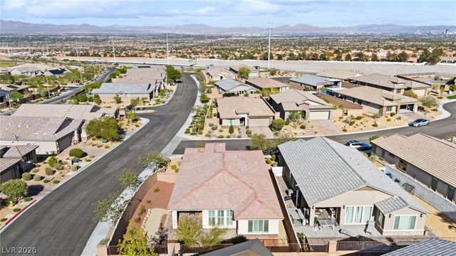 2761 Renewal Court, Las Vegas, NV 89138