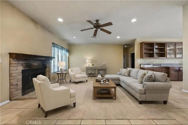 3544 W Avenue L10, Lancaster, CA 93536